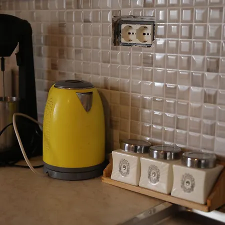 Selenica Zhitom Polican (Berat)